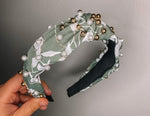 Load image into Gallery viewer, Beaded Knot Hair Band

